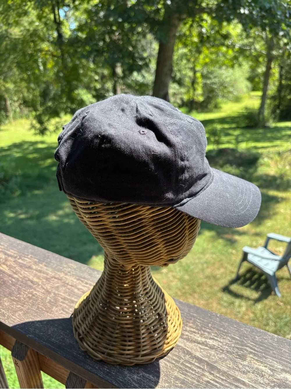 Nike Youth Black Swoosh Logo Adjustable Baseball Cap Hat Size 4-7 Cotton